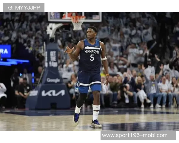 爱德华兹立志为森林狼夺冠全力以赴誓言实现梦想目标